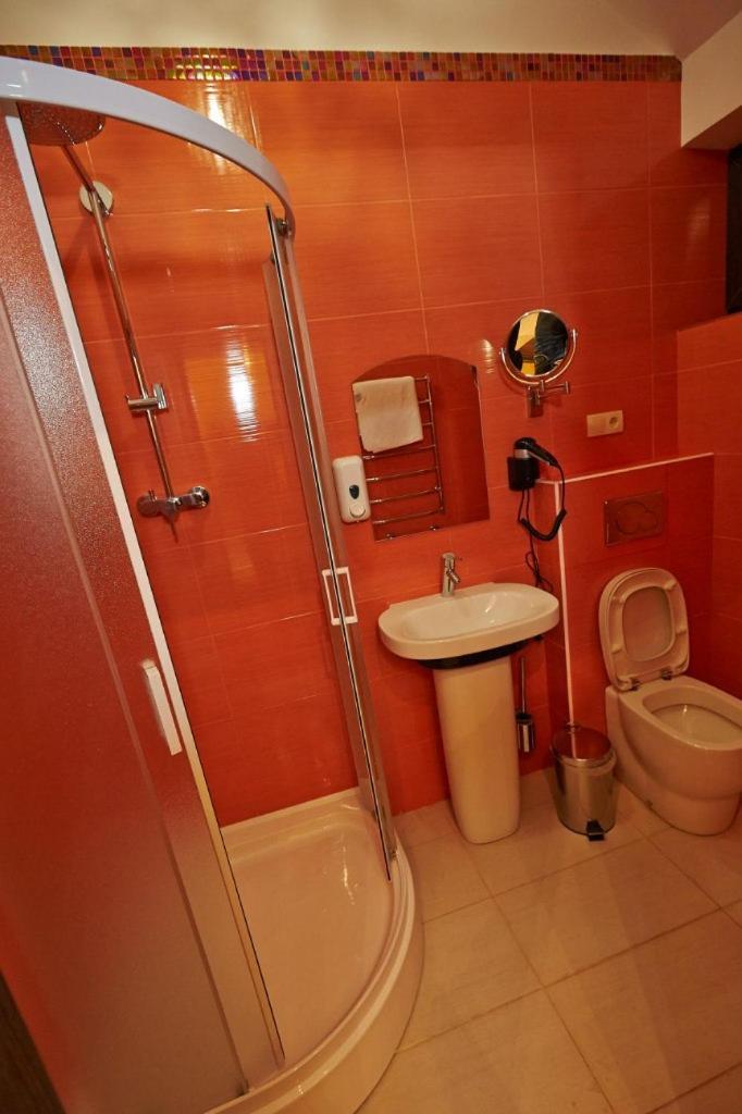 Charivna Taistra Bed and Breakfast Brovary Εξωτερικό φωτογραφία