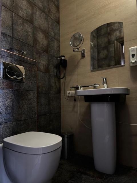 Charivna Taistra Bed and Breakfast Brovary Εξωτερικό φωτογραφία